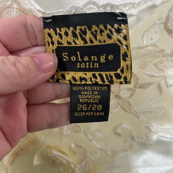 Vintage Ivory Satin Chemise with Lace Details - Picture 4 of 6